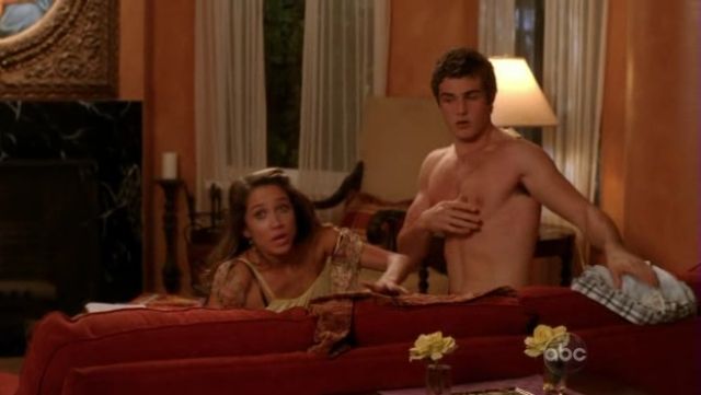 Beau Mirchoff in Desperate Housewives 