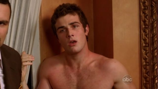 Beau Mirchoff in Desperate Housewives 
