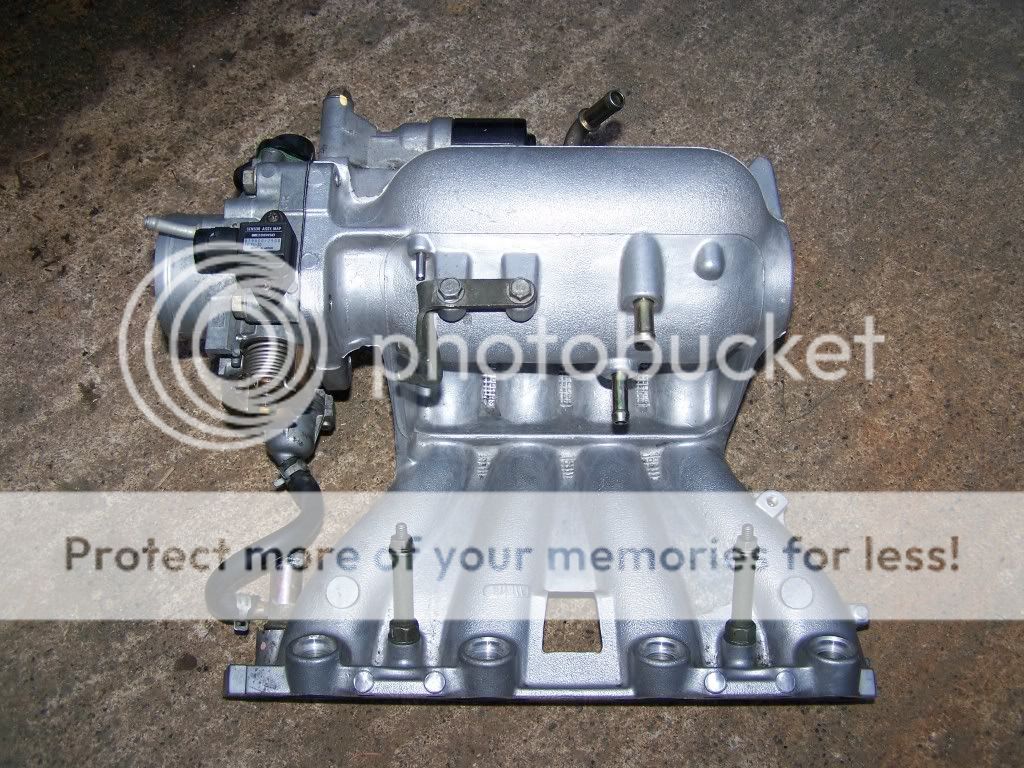 Z 6 7 1 2. D16y8 впускной коллектор. Впускной коллектор d16a. D16z6 Intake Manifold. Впускной коллектор Civic d16 VTEC.